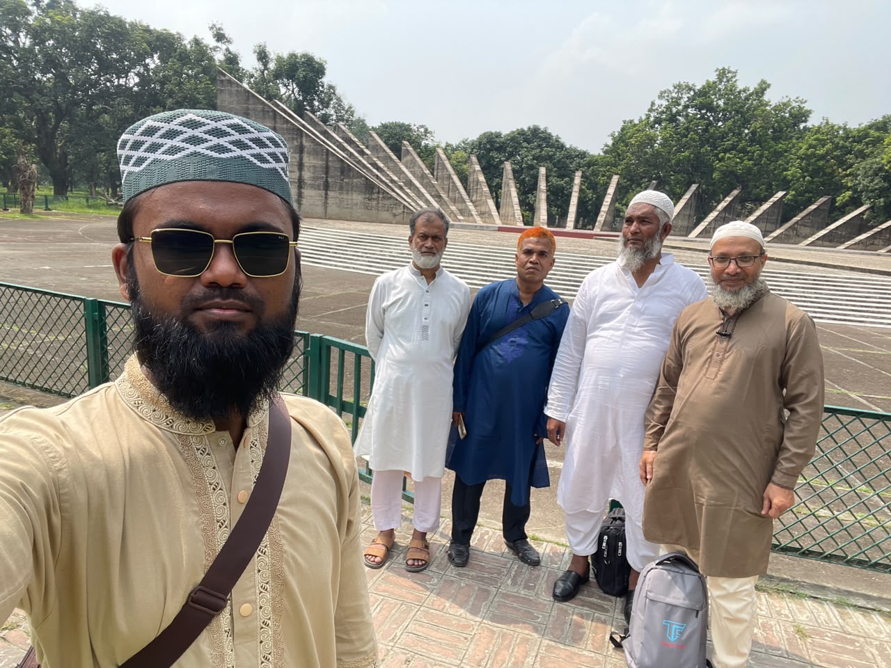 Darshana Tour Photo 27